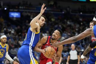 转会市场的 转会市场的