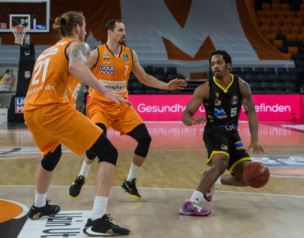 迪巴拉找到 迪巴拉找到